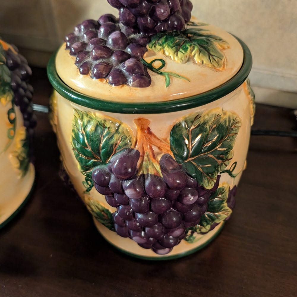 KMC Vintage Raised Grapevine-Themed Ceramic Canister Set - Picture 2 of 8